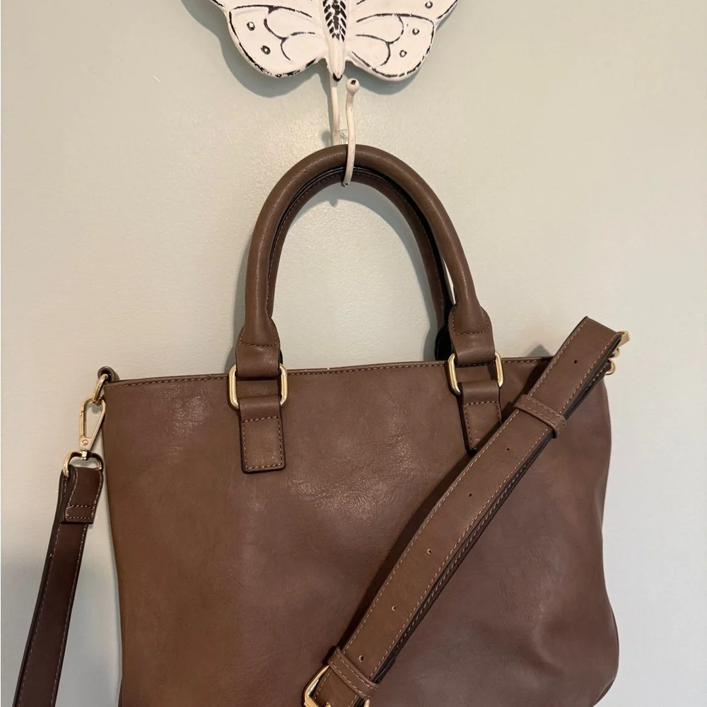 Sole Society Tote Crossbody Suede Animal Print Lining Tote With Crossbody Strap